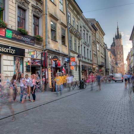 Margo Guest Rooms Krakow Exterior photo